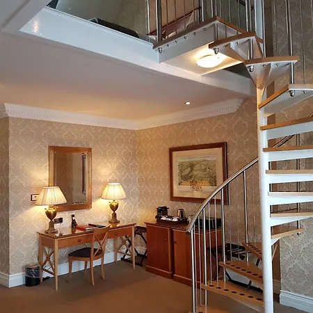 Otel Quebecs