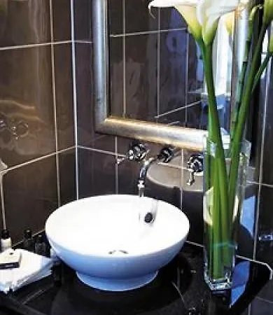 Hotel Quebecs Leeds (West Yorkshire)