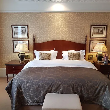 Quebecs 4* Leeds (West Yorkshire)