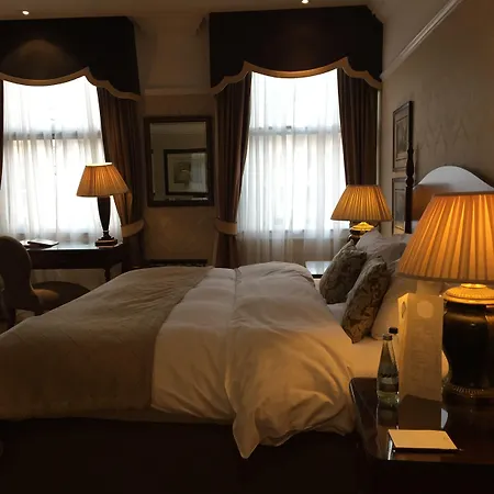 Hotel Quebecs 4*