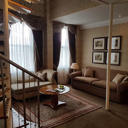 Quebecs Hotel