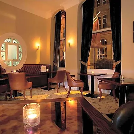 Quebecs 4* Leeds (West Yorkshire)