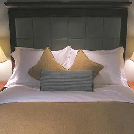Quebecs Hotel 4*