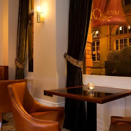 Hotel Quebecs 4*