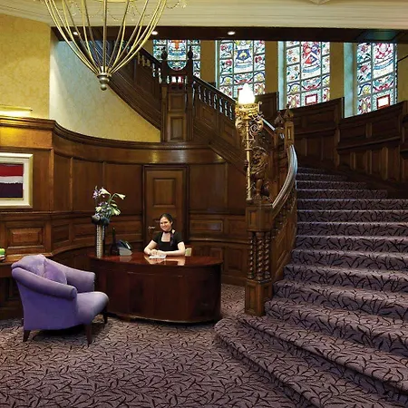Quebecs 4* Leeds (West Yorkshire)