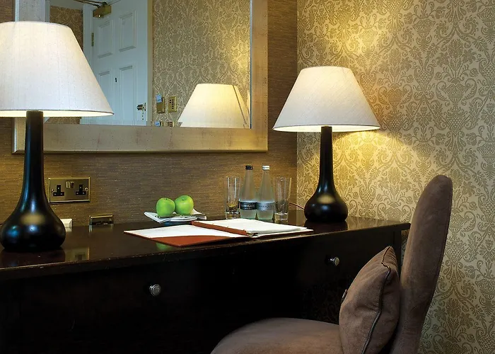 Quebecs 4* Leeds (West Yorkshire)