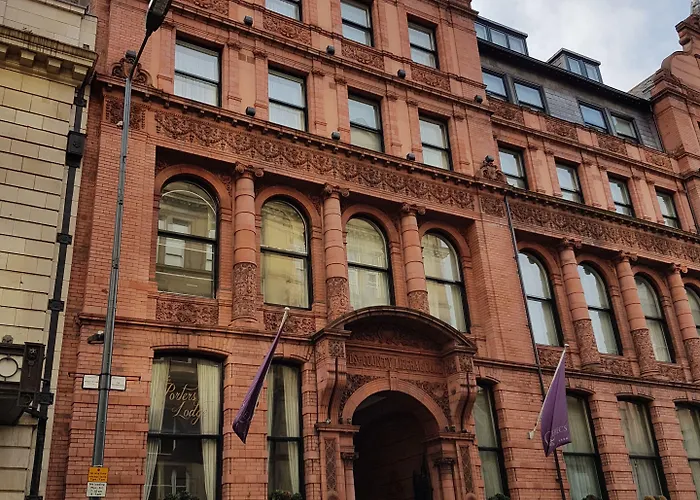 魁北克酒店 利兹