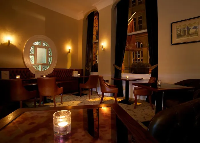 Quebecs 4* Leeds (West Yorkshire)